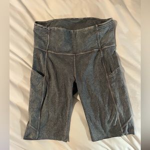 Lulu bike shorts